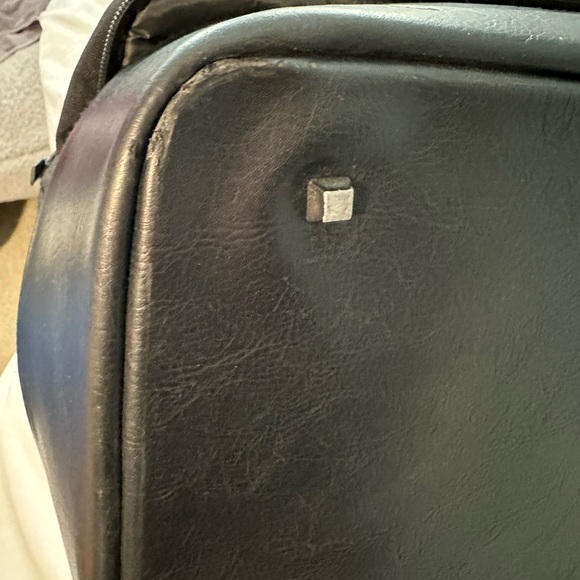 Beis Weekender with detachable strap. - Picture 6 of 6